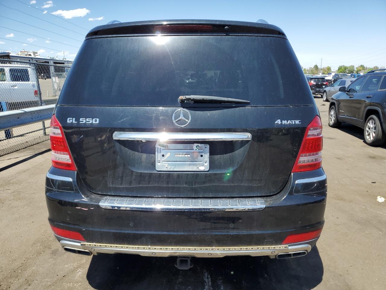 4JGBF8GE1AA561709 2010 Mercedes-Benz Gl 550 4Matic