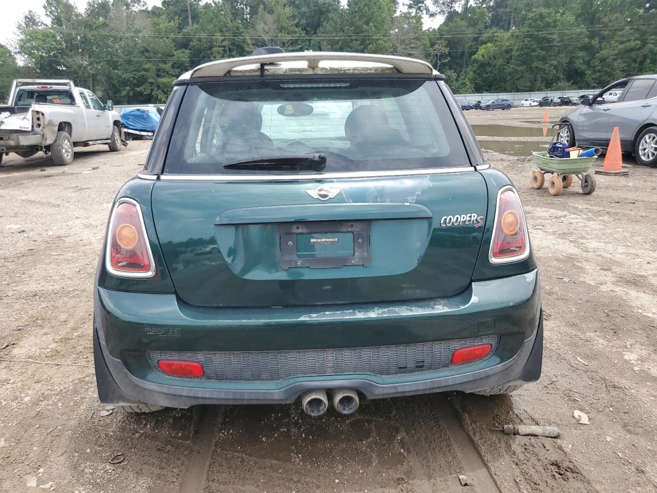 2009 Mini Cooper S VIN: WMWMF735X9TV39671 Lot: 64119054