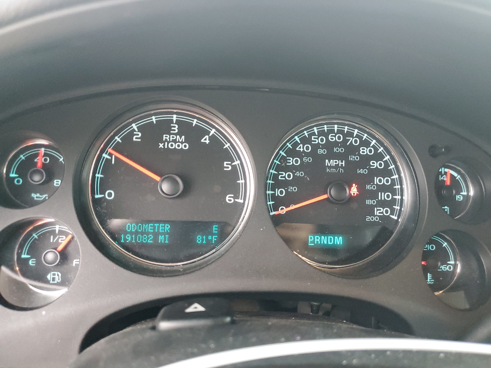 1GNSCJE07DR190774 2013 Chevrolet Suburban C1500 Lt