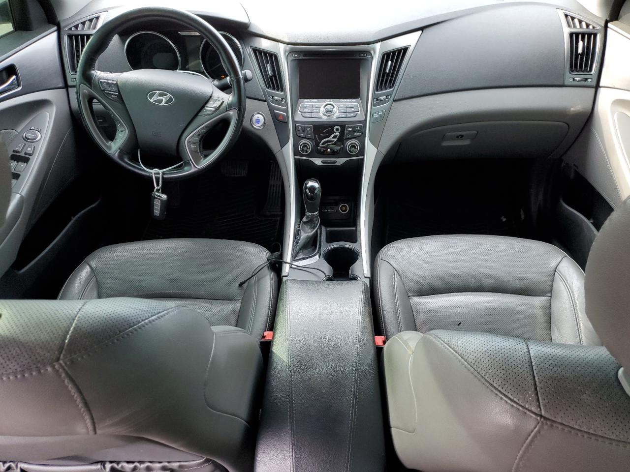 2013 Hyundai Sonata Hybrid VIN: KMHEC4A44DA098323 Lot: 60734404