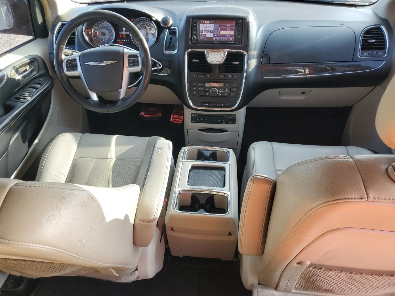 2011 Chrysler Town & Country Touring L VIN: 2A4RR8DG9BR716028 Lot: 65193614