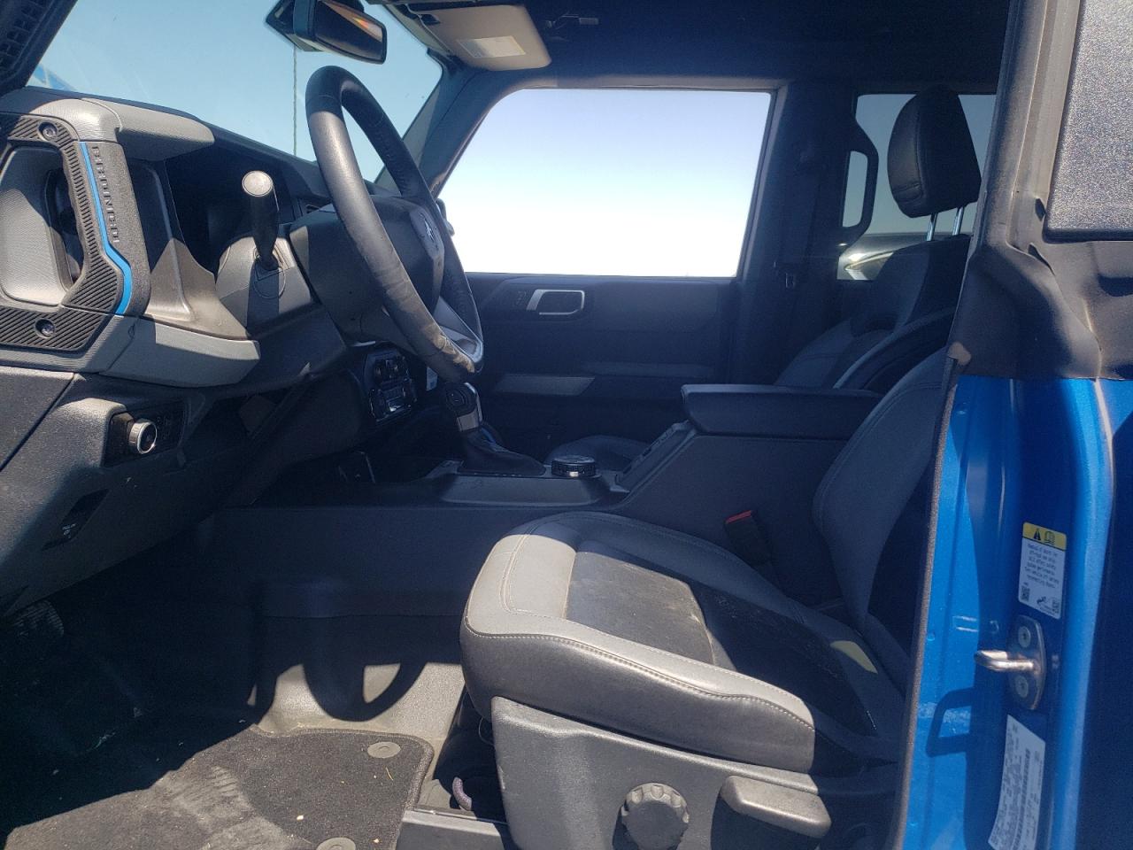 2023 Ford Bronco Base VIN: 1FMEE5DPXPLB81267 Lot: 63144764