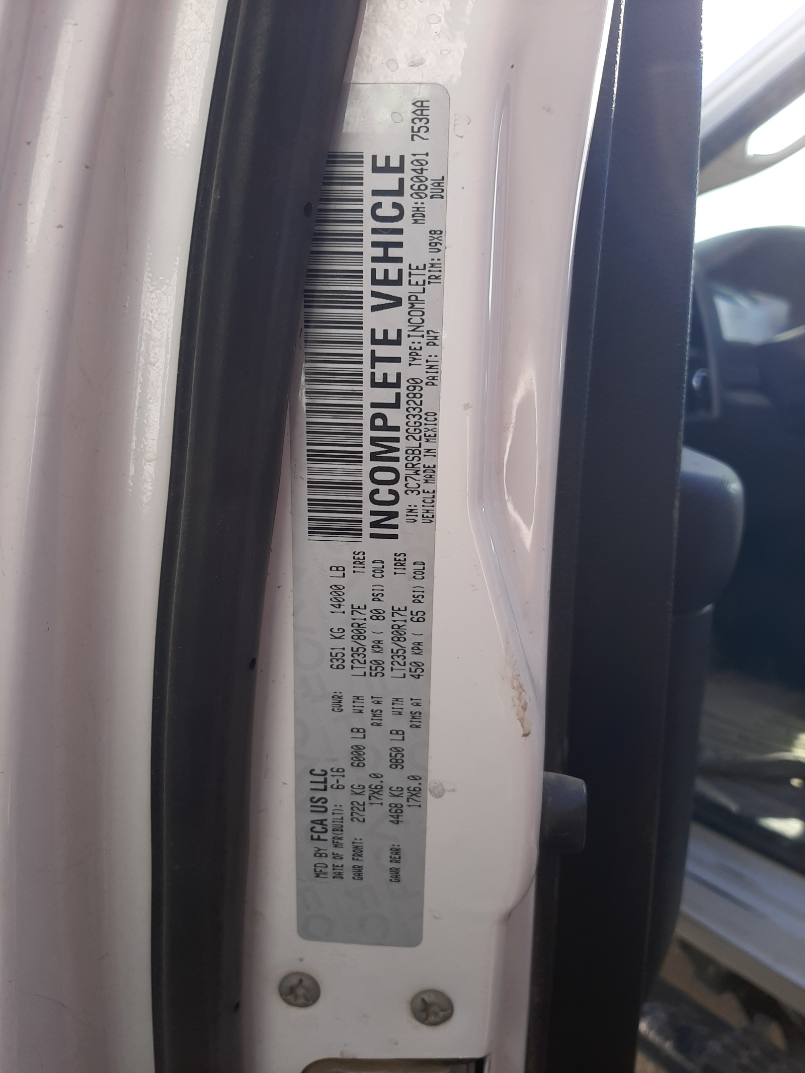 3C7WRSBL2GG332890 2016 Ram 3500