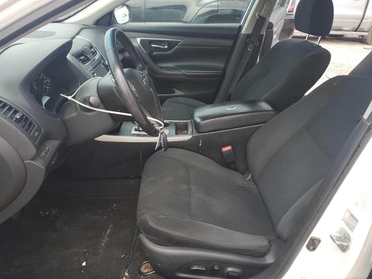 2015 Nissan Altima 2.5 VIN: 1N4AL3AP1FC422445 Lot: 64170254