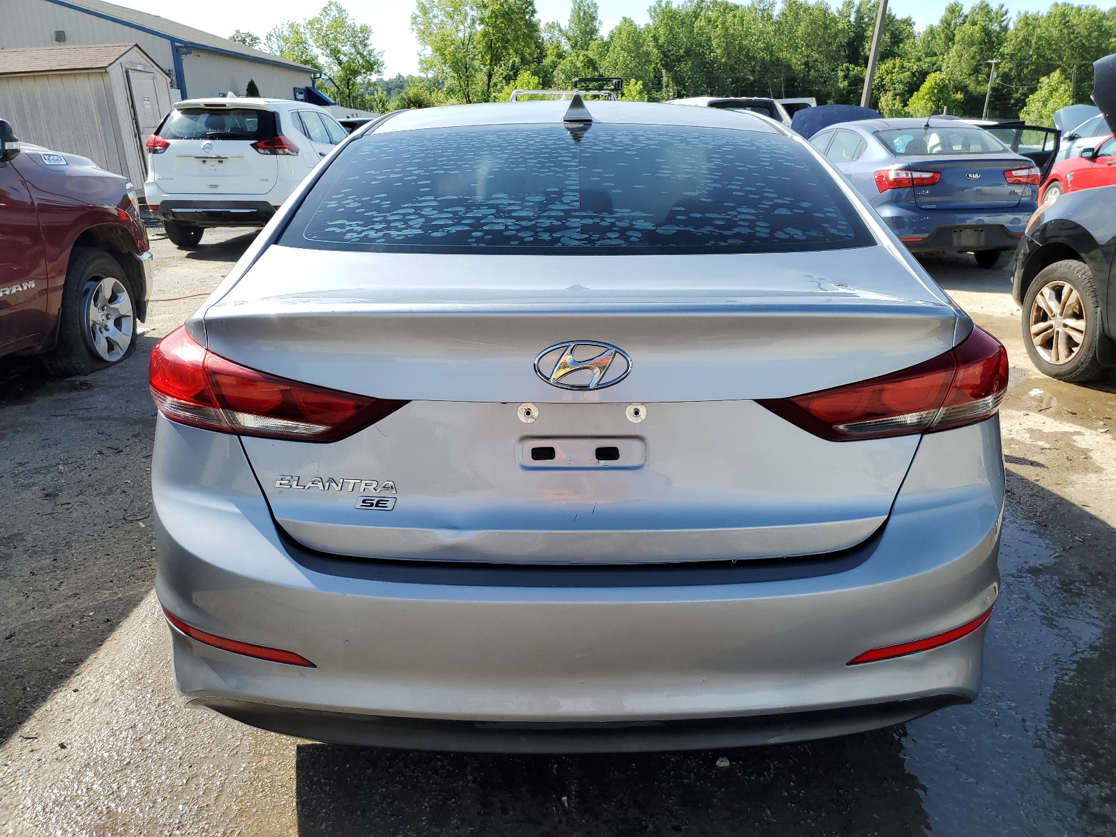 5NPD74LF1HH103804 2017 Hyundai Elantra Se