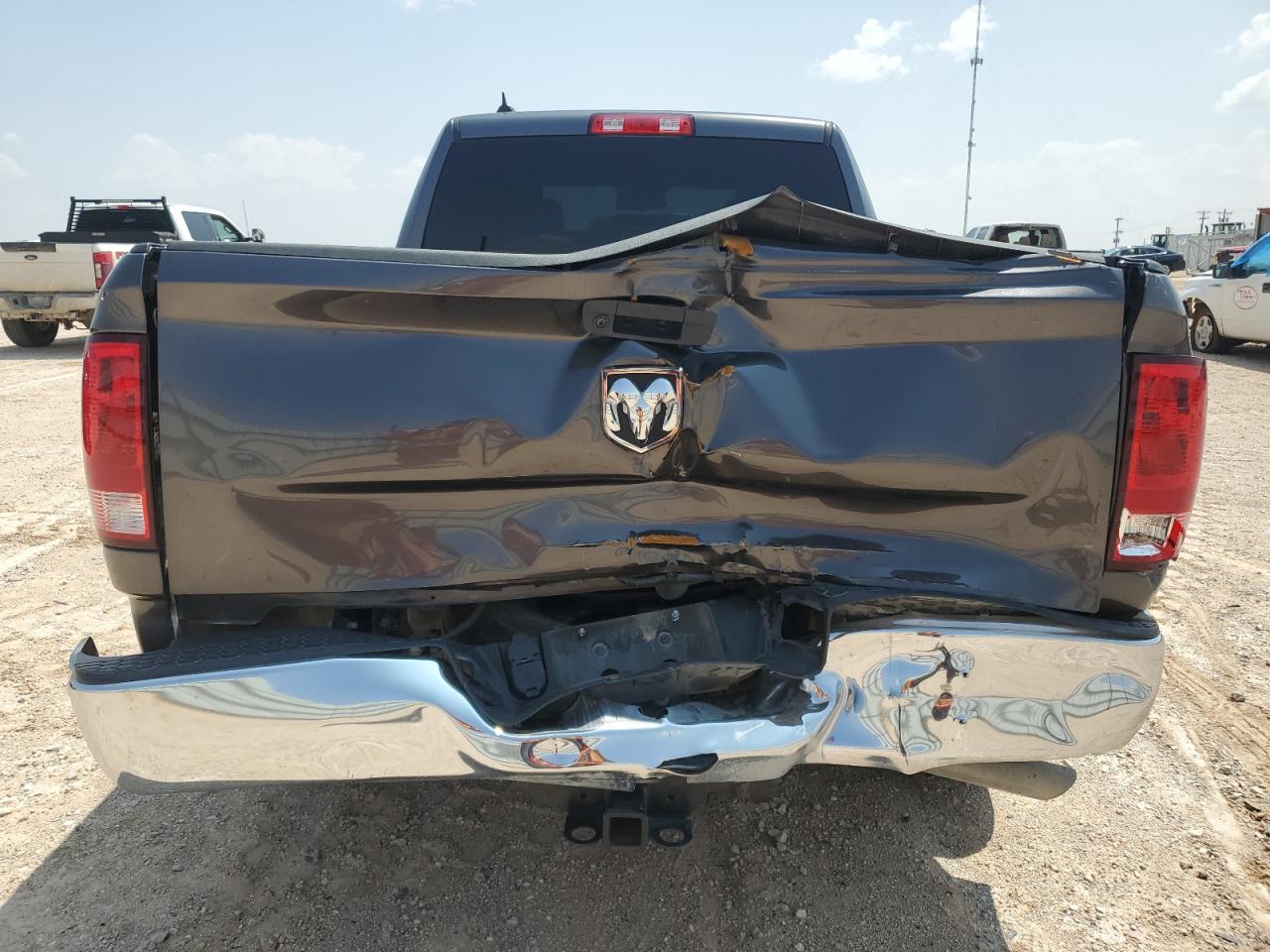 2020 Ram 1500 Classic Tradesman VIN: 1C6RR6FG0LS121485 Lot: 64576364