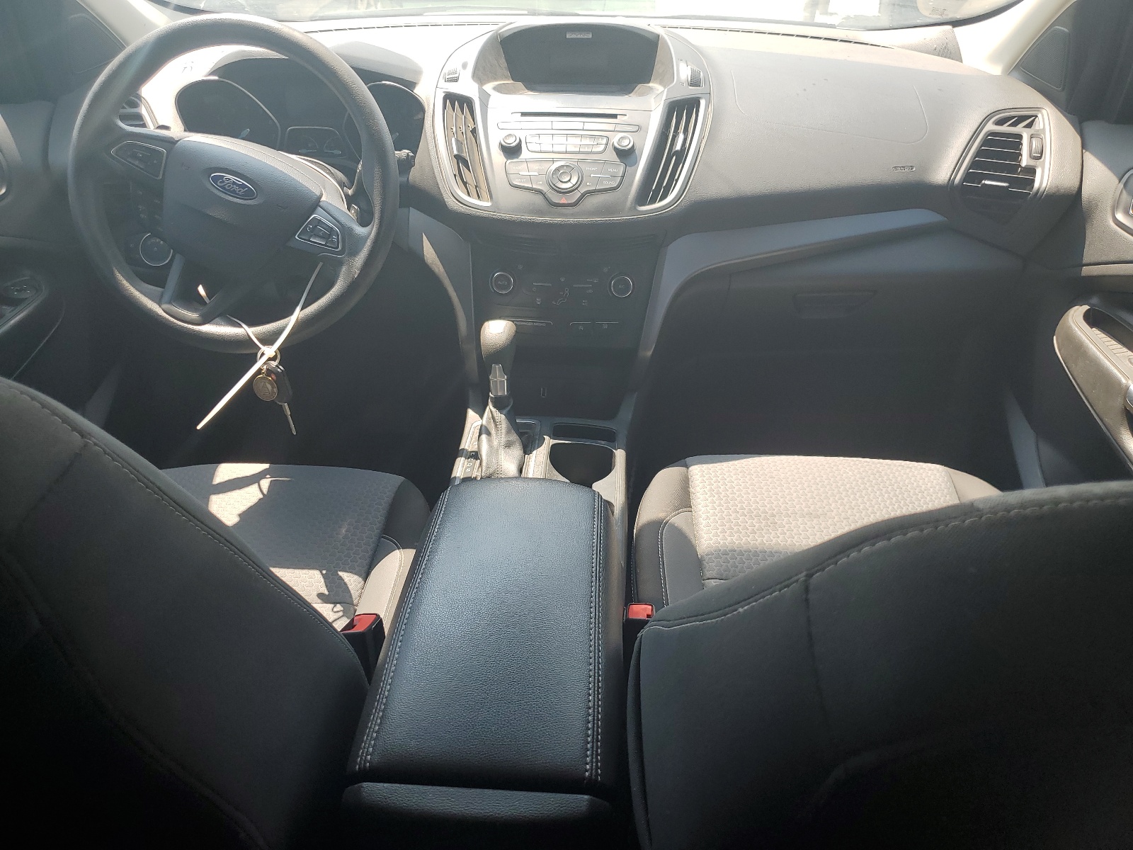 1FMCU0GD9HUC54414 2017 Ford Escape Se