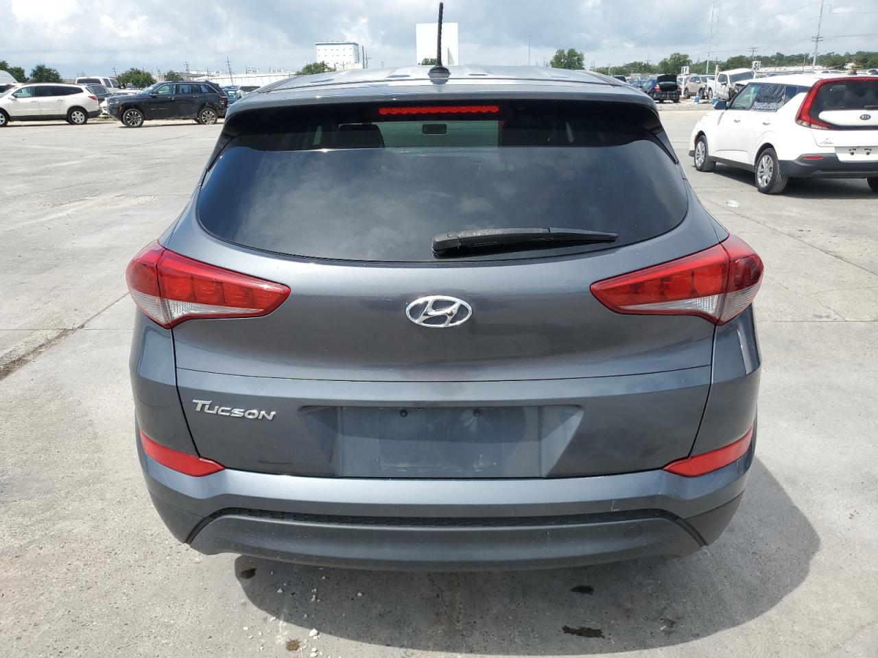 2017 Hyundai Tucson Se VIN: KM8J23A42HU445194 Lot: 61998274