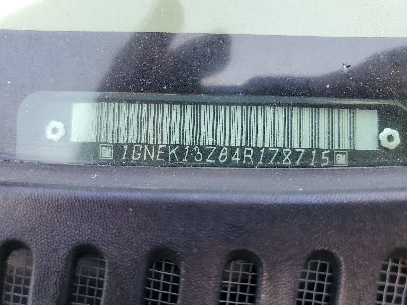 1GNEK13Z64R178715 2004 Chevrolet Tahoe K1500