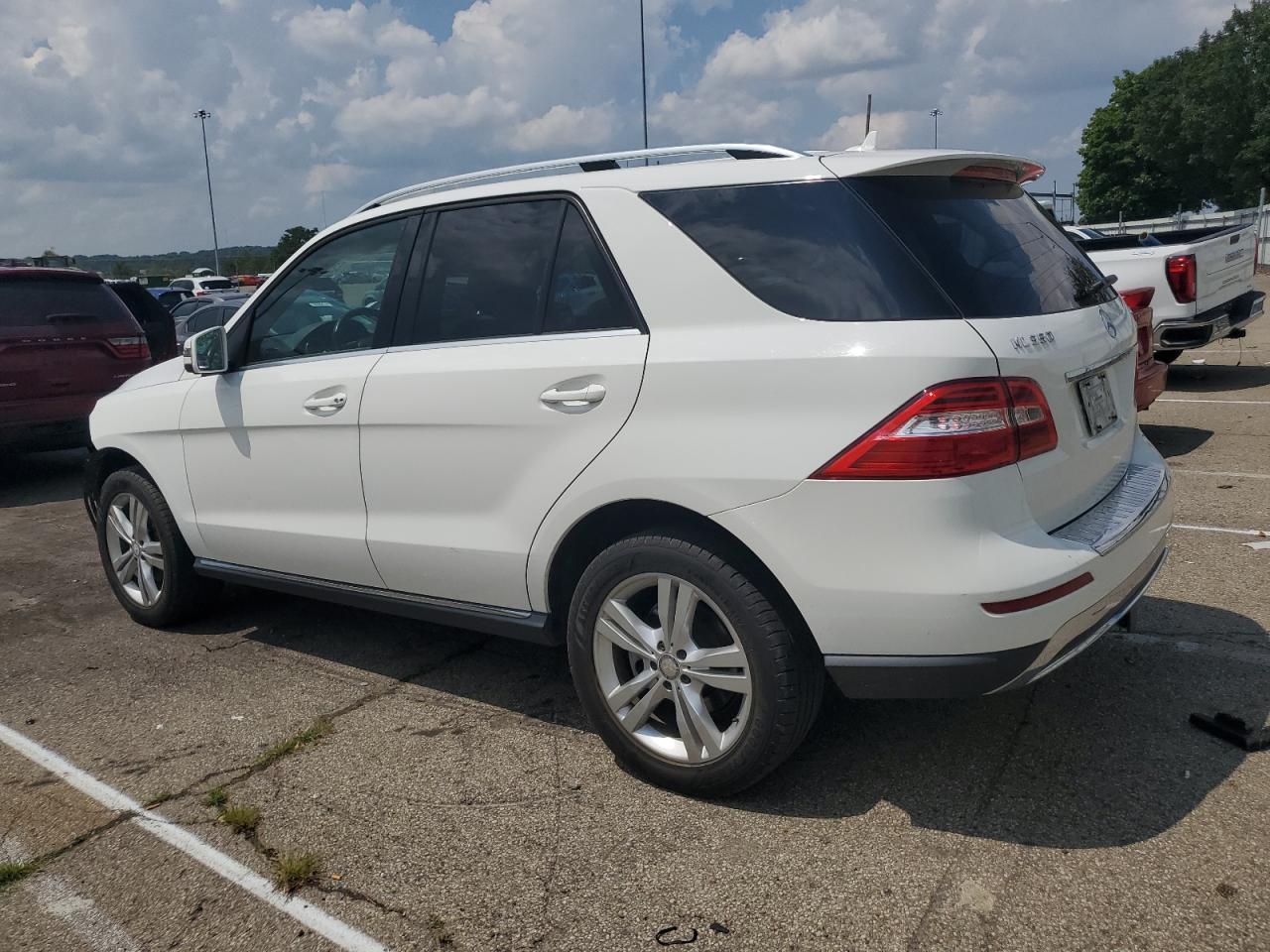 2015 Mercedes-Benz Ml 350 4Matic VIN: 4JGDA5HB0FA592662 Lot: 62662774