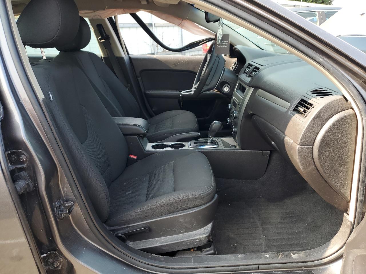 2011 Ford Fusion Se VIN: 3FAHP0HG9BR177929 Lot: 64689074