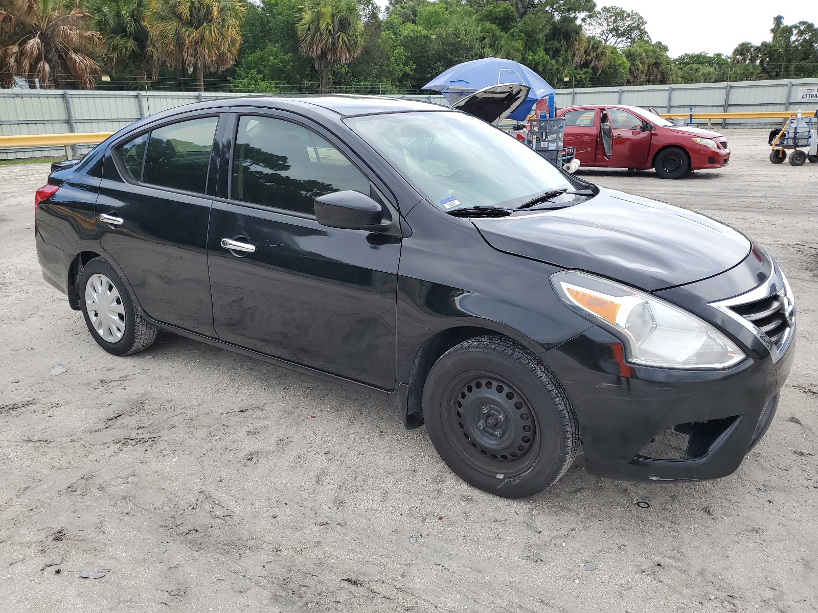 2017 Nissan Versa S vin: 3N1CN7AP2HL861636