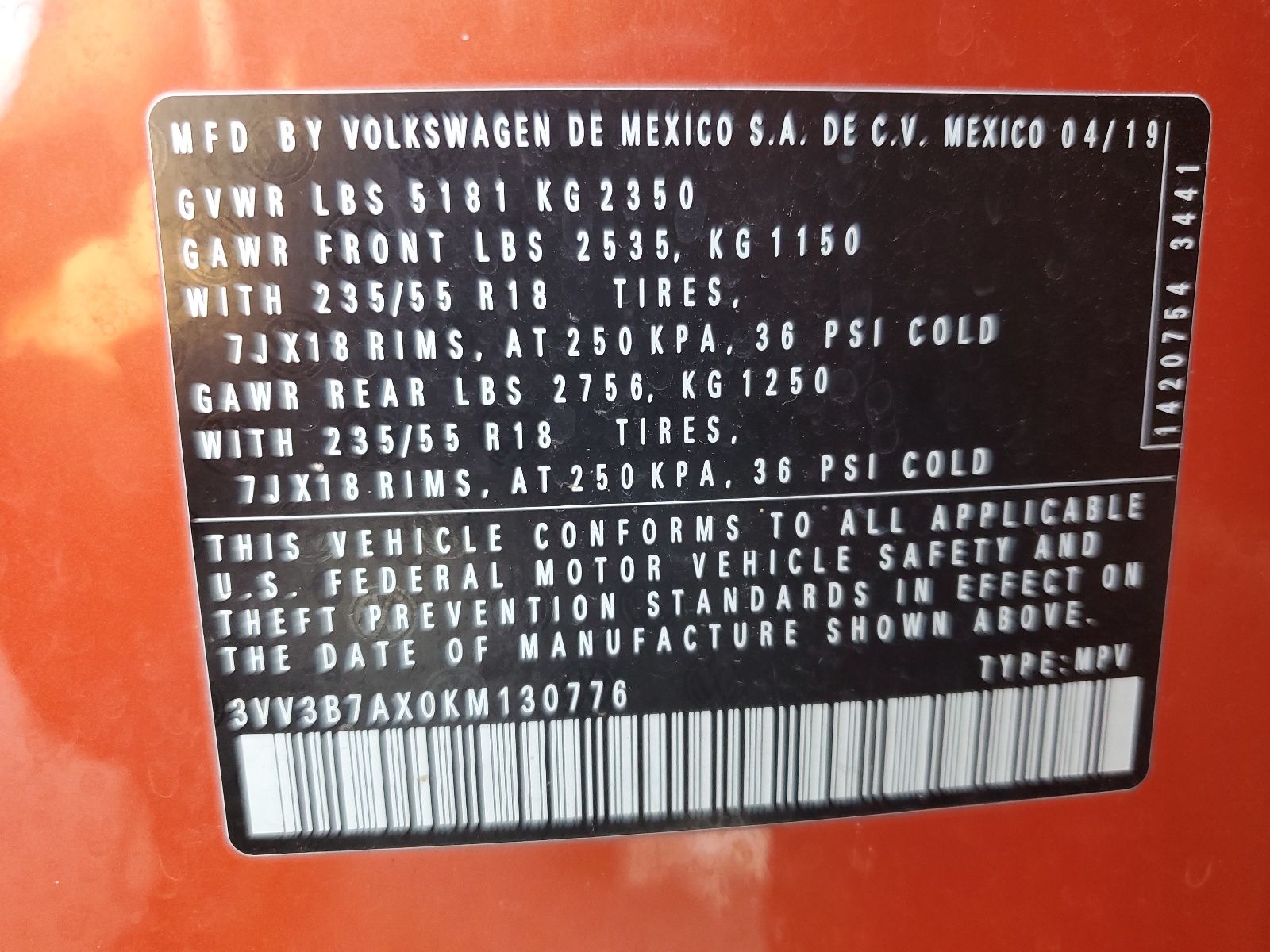 3VV3B7AX0KM130776 2019 Volkswagen Tiguan Se