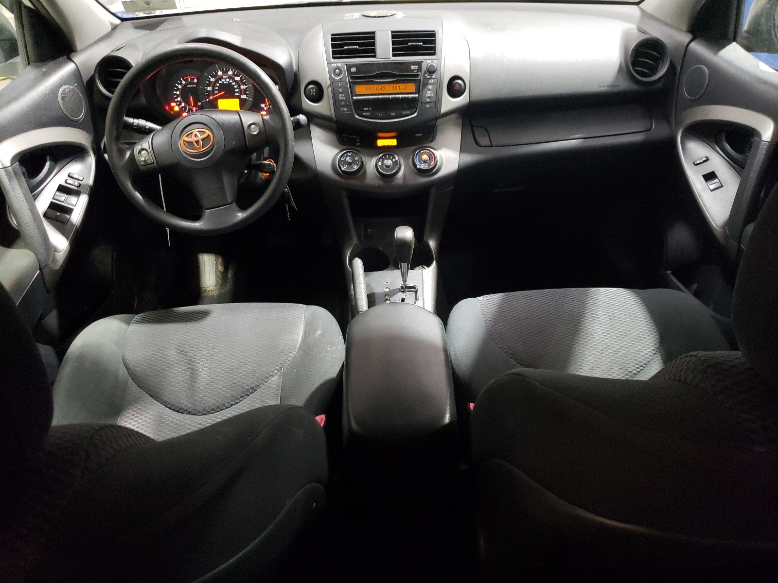 JTMRF4DVXBD042934 2011 Toyota Rav4 Sport