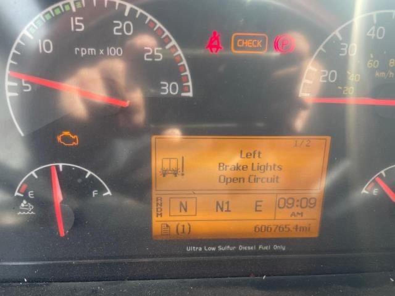 2016 Volvo Vn Vnl VIN: 4V4NC9EHXGN956457 Lot: 65295564