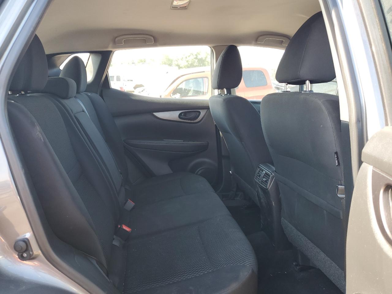 2019 Nissan Rogue Sport S VIN: JN1BJ1CR3KW337500 Lot: 64670024