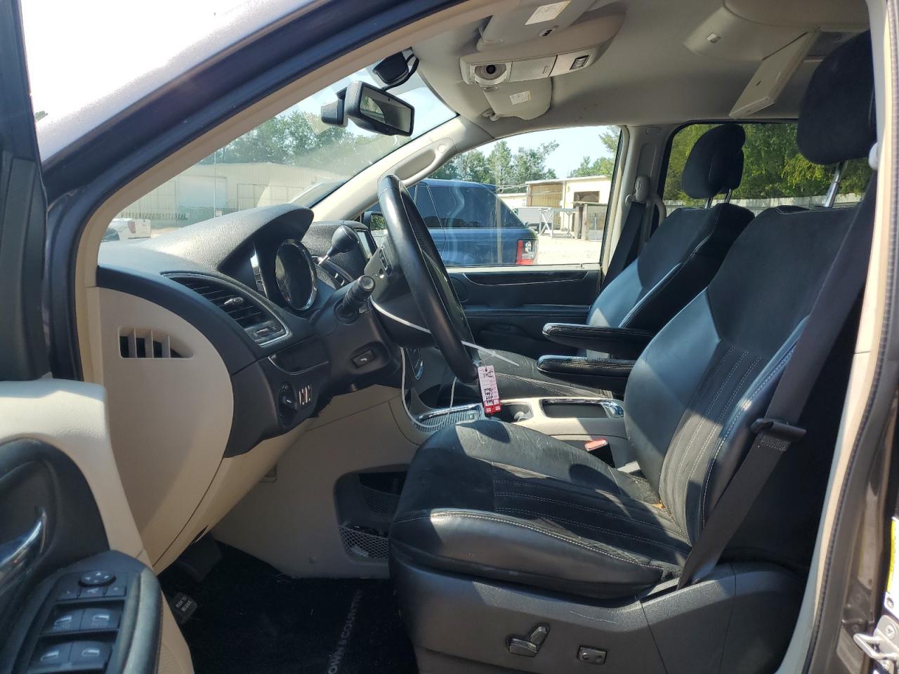 2014 Chrysler Town & Country Touring L VIN: 2C4RC1CG8ER412709 Lot: 62893994