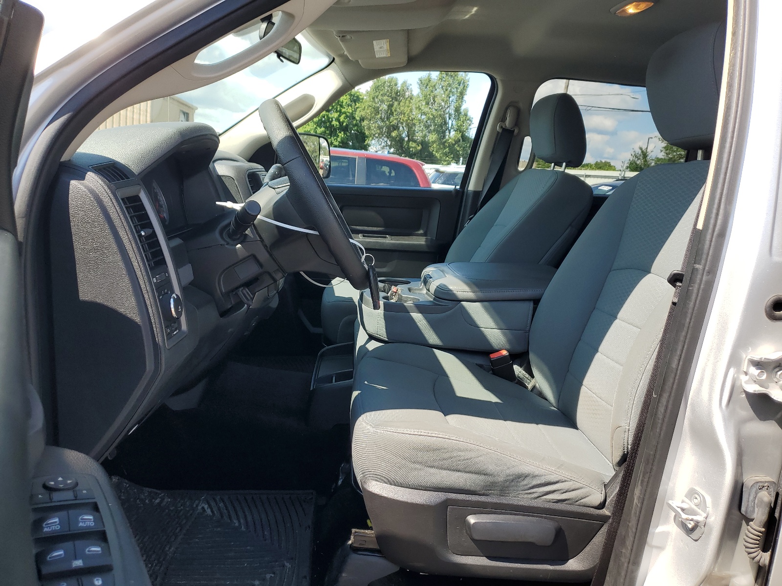 1C6RR7KT7DS631634 2013 Ram 1500 St