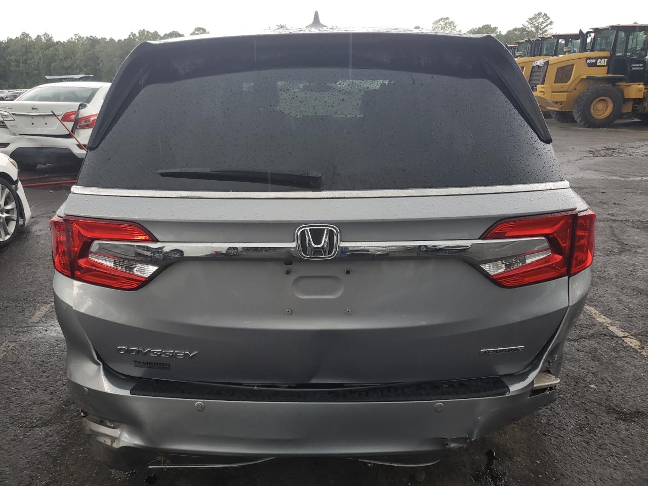 2018 Honda Odyssey Touring VIN: 5FNRL6H80JB068006 Lot: 61714304