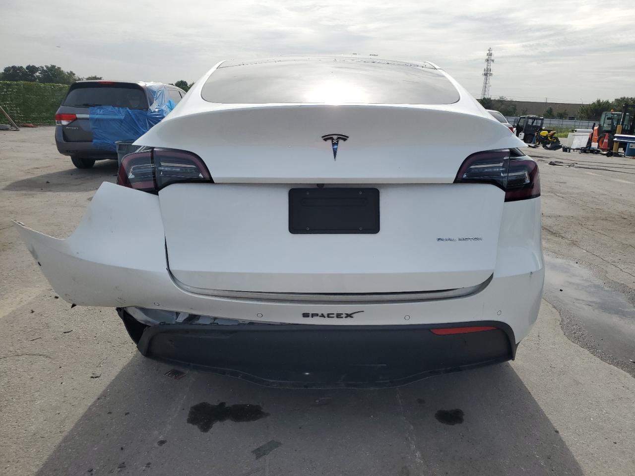 2020 Tesla Model Y VIN: 5YJYGDEE6LF030894 Lot: 64942444