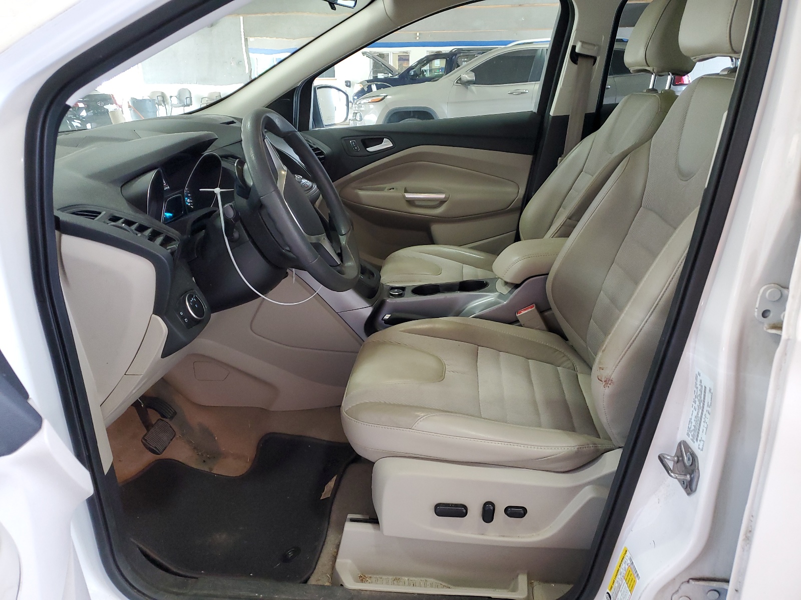 1FMCU9G94GUB18612 2016 Ford Escape Se