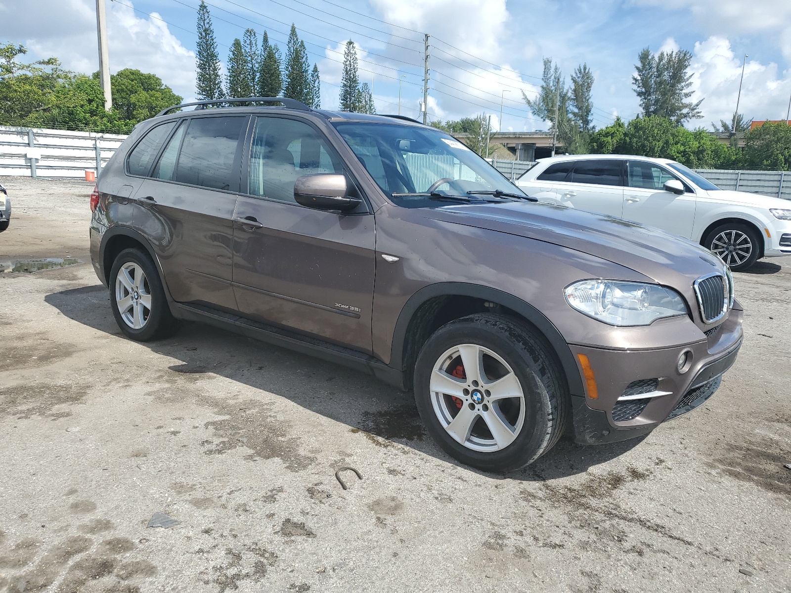 2013 BMW X5 xDrive35I vin: 5UXZV4C57D0B14785