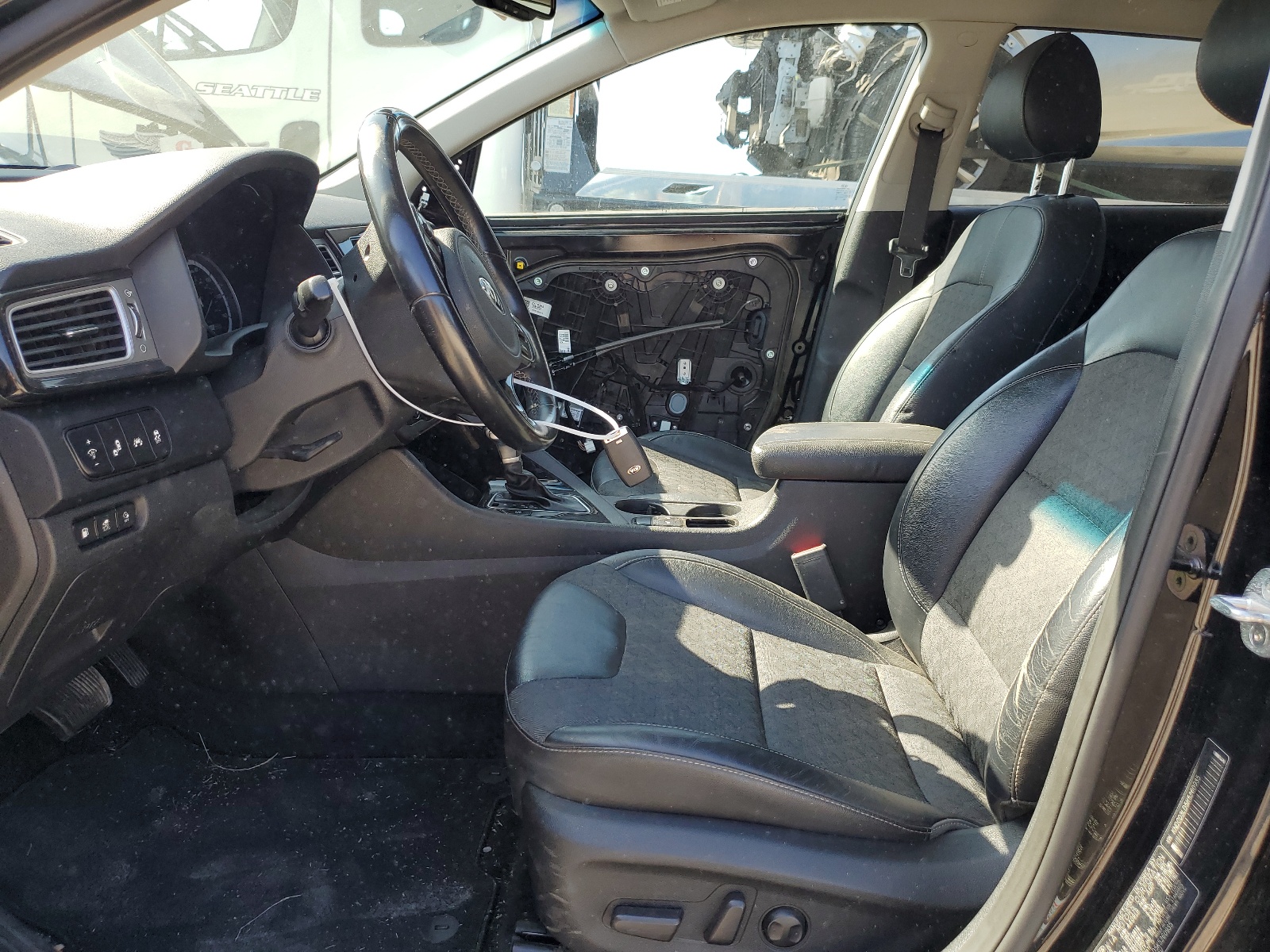 KNDCD3LD5K5260935 2019 Kia Niro Ex