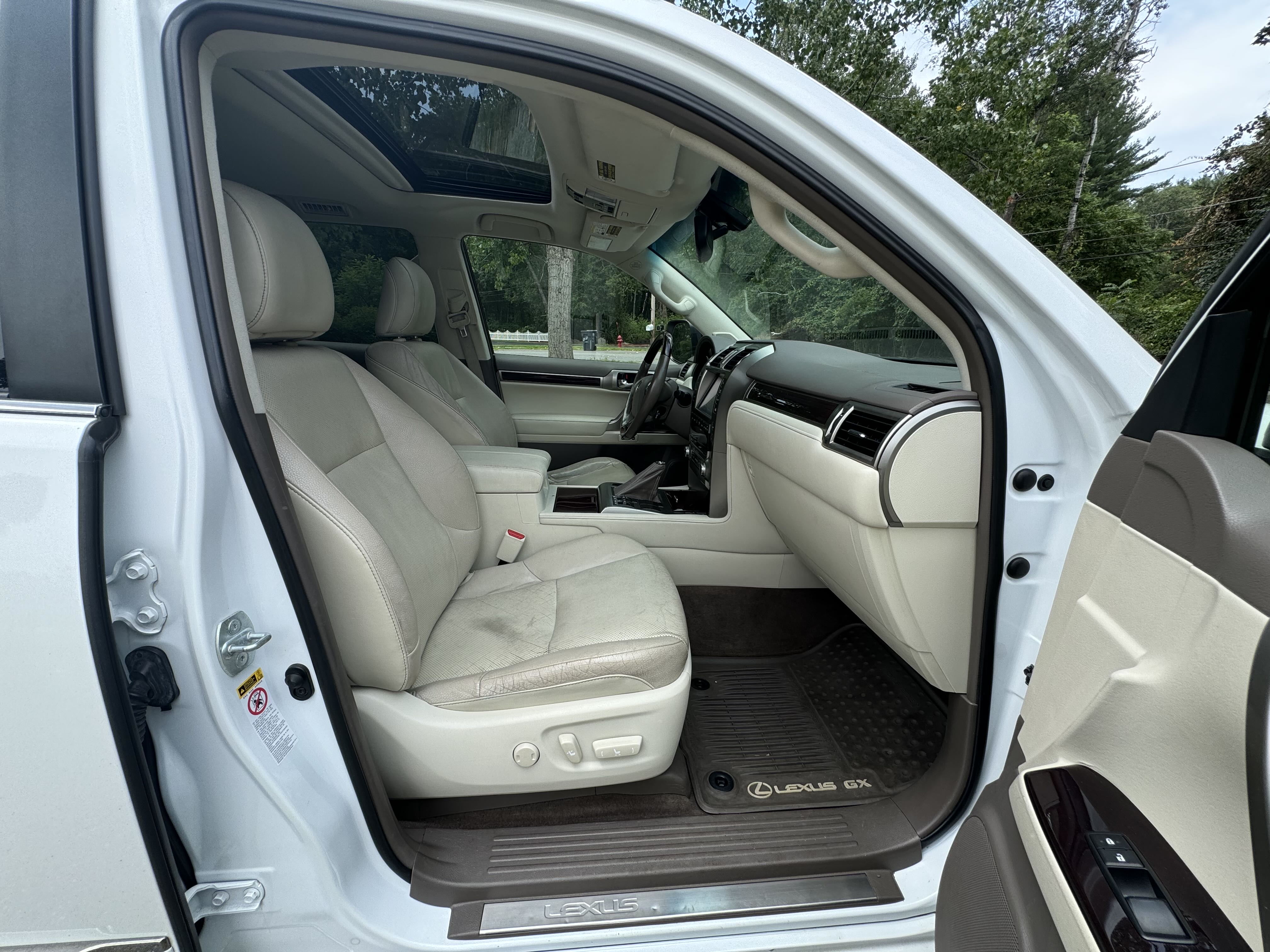 2014 Lexus Gx 460 vin: JTJBM7FX2E5088101