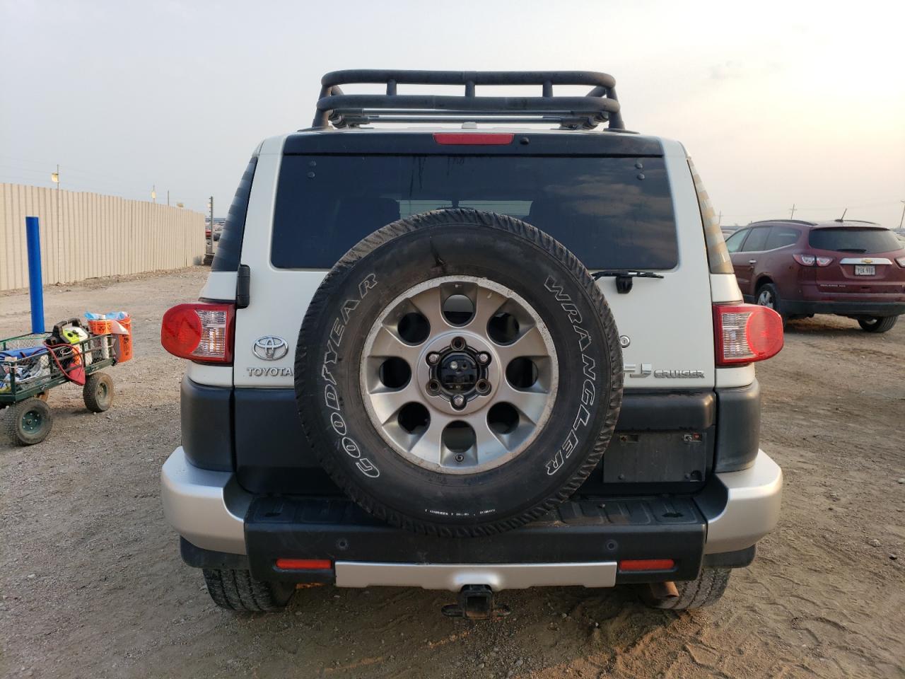 2011 Toyota Fj Cruiser VIN: JTEBU4BF5BK112222 Lot: 64017514