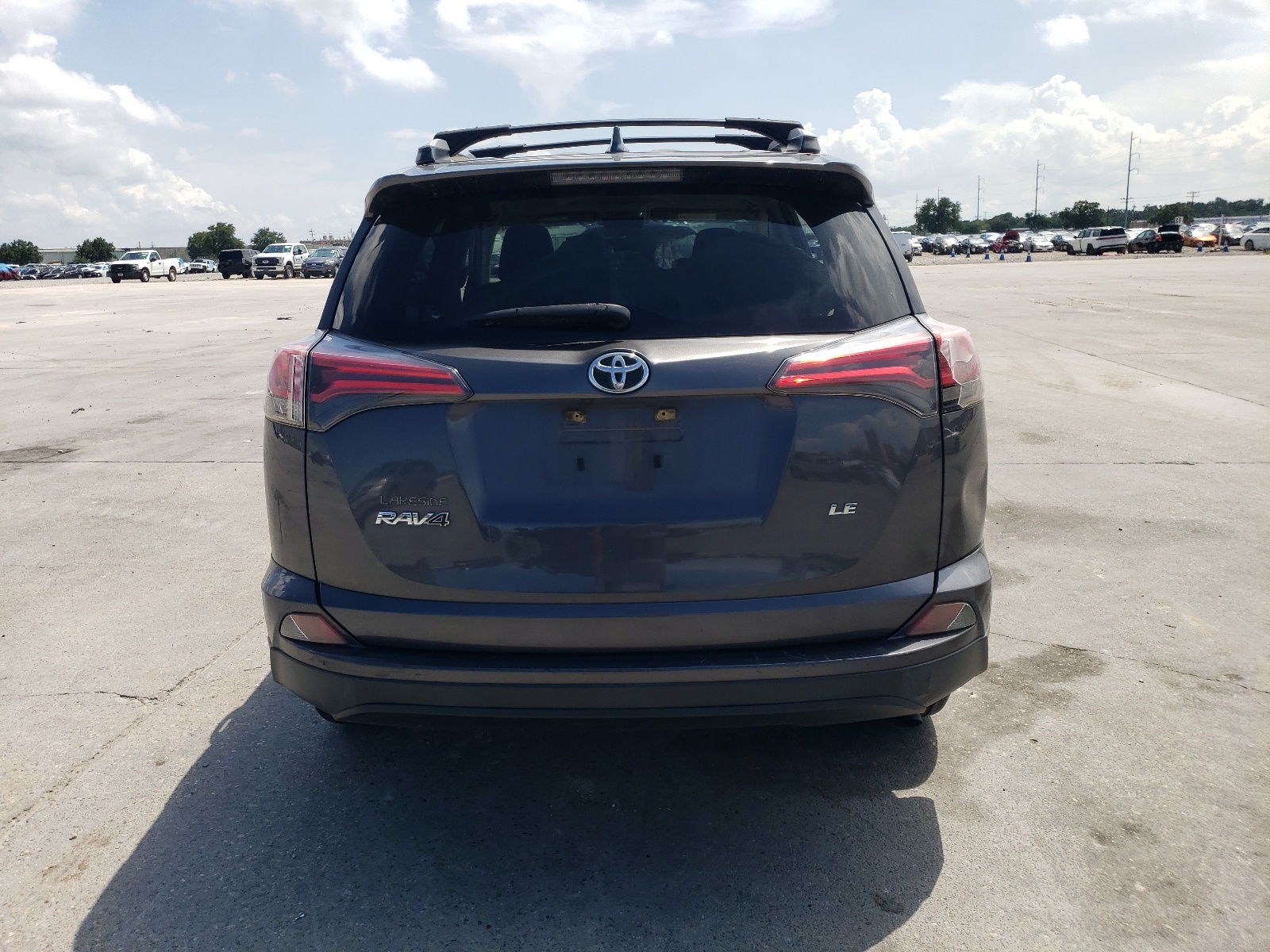 JTMZFREV8GJ085513 2016 Toyota Rav4 Le