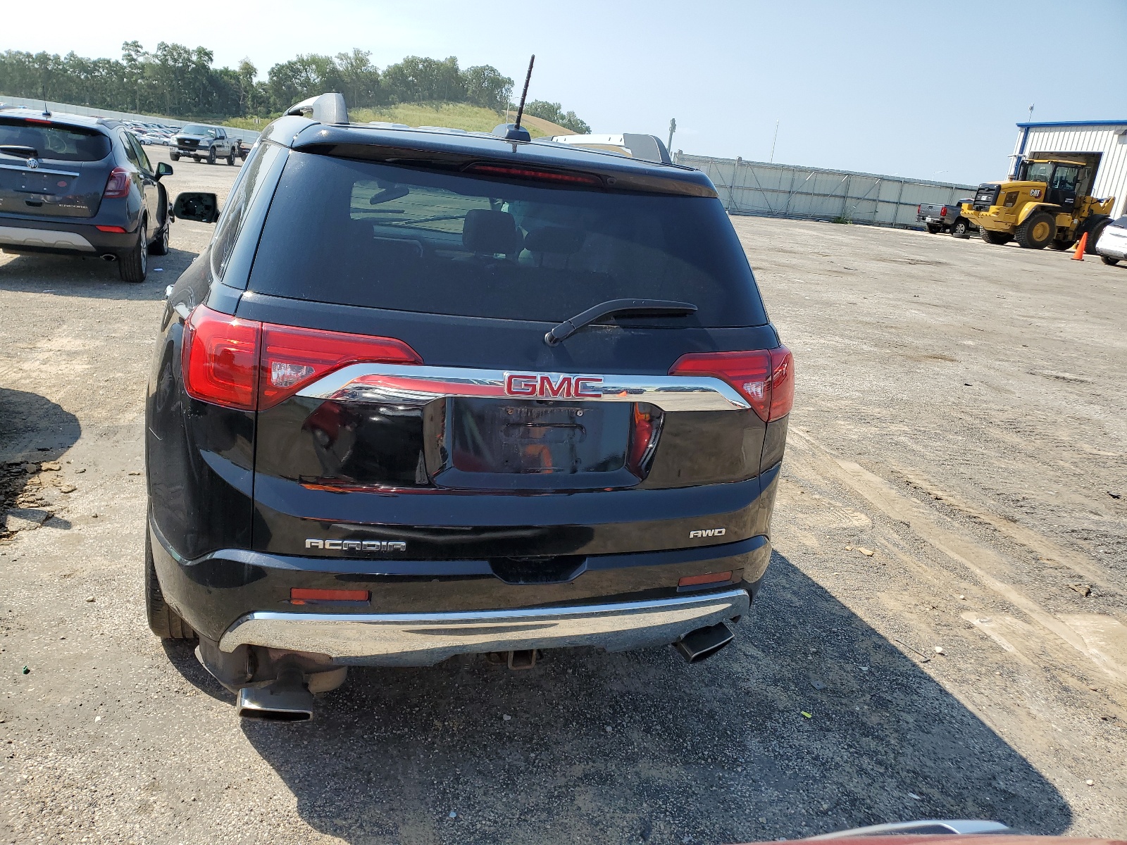 1GKKNXLS6JZ157971 2018 GMC Acadia Denali