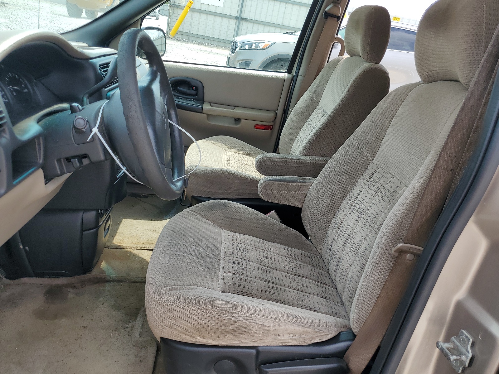 1GNDX03E44D241036 2004 Chevrolet Venture