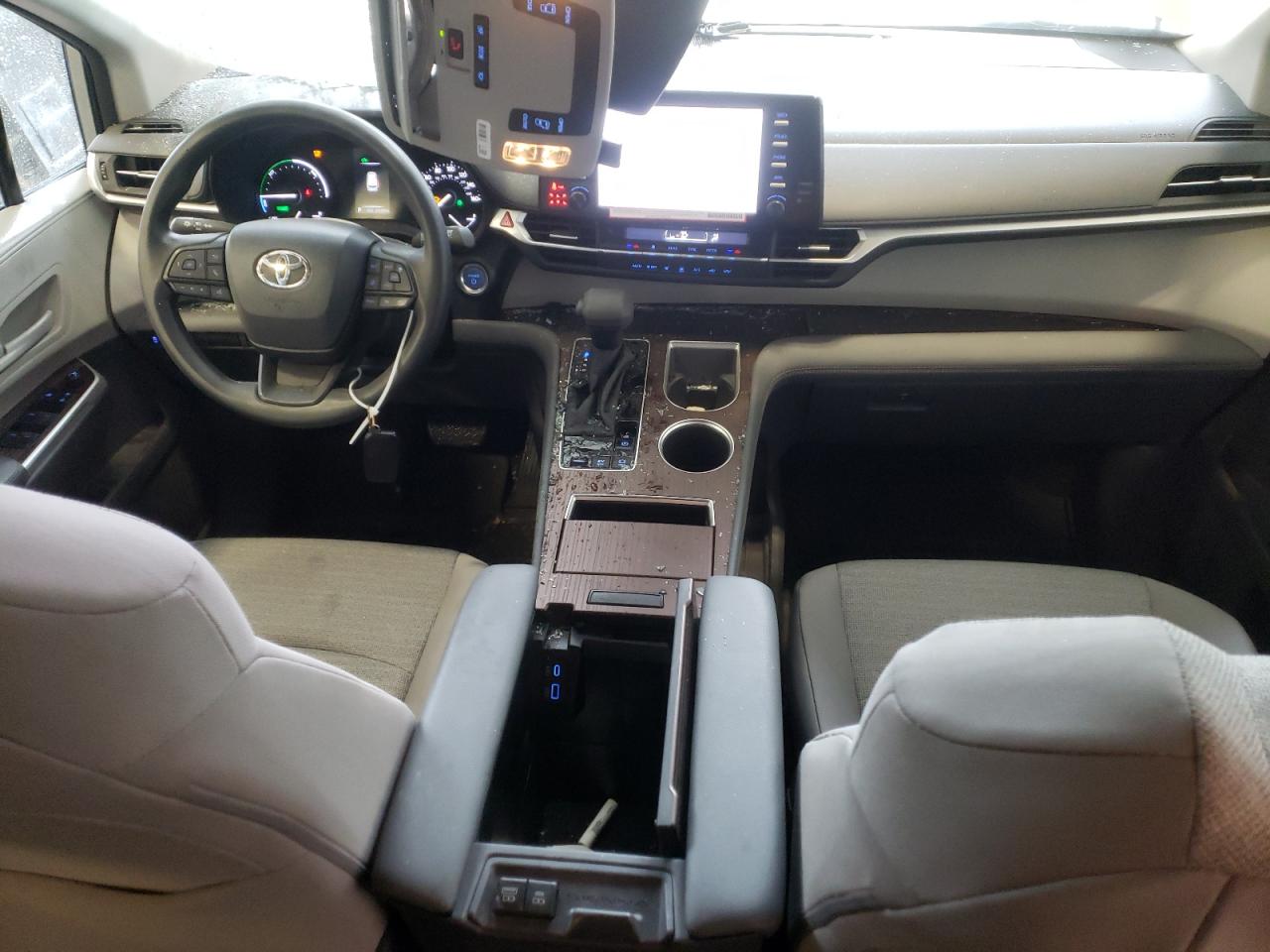 2022 Toyota Sienna Le VIN: 5TDKSKFC8NS073668 Lot: 63312264