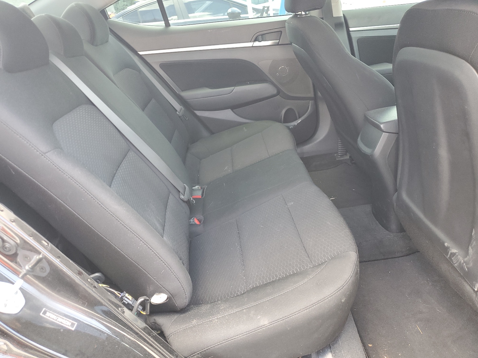 5NPD84LF2KH452264 2019 Hyundai Elantra Sel