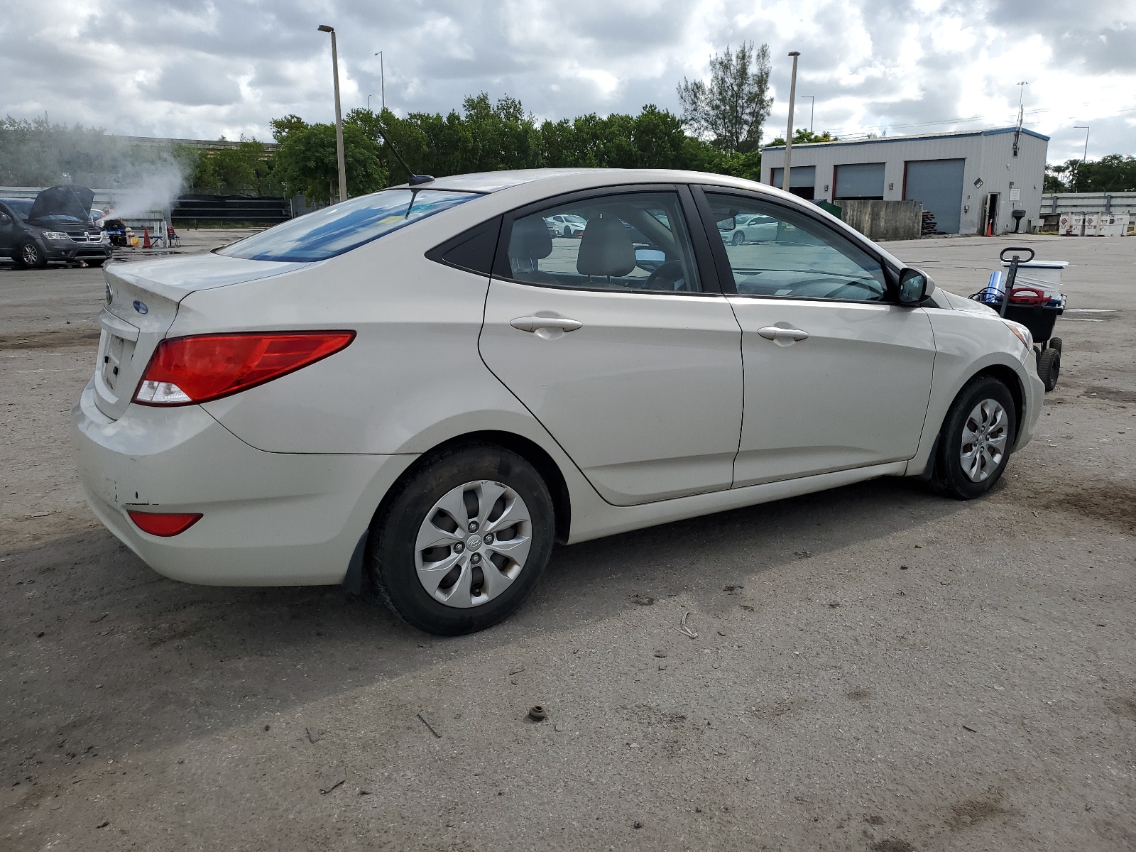 2016 Hyundai Accent Se vin: KMHCT4AE6GU083311