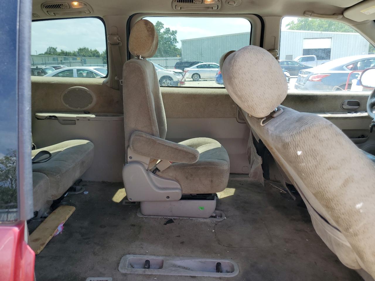 2005 Kia Sedona Ex VIN: KNDUP132256662909 Lot: 65012554