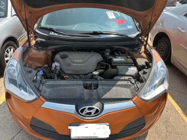 2017 Hyundai Veloster vin: KMHTC6ADXHU309841