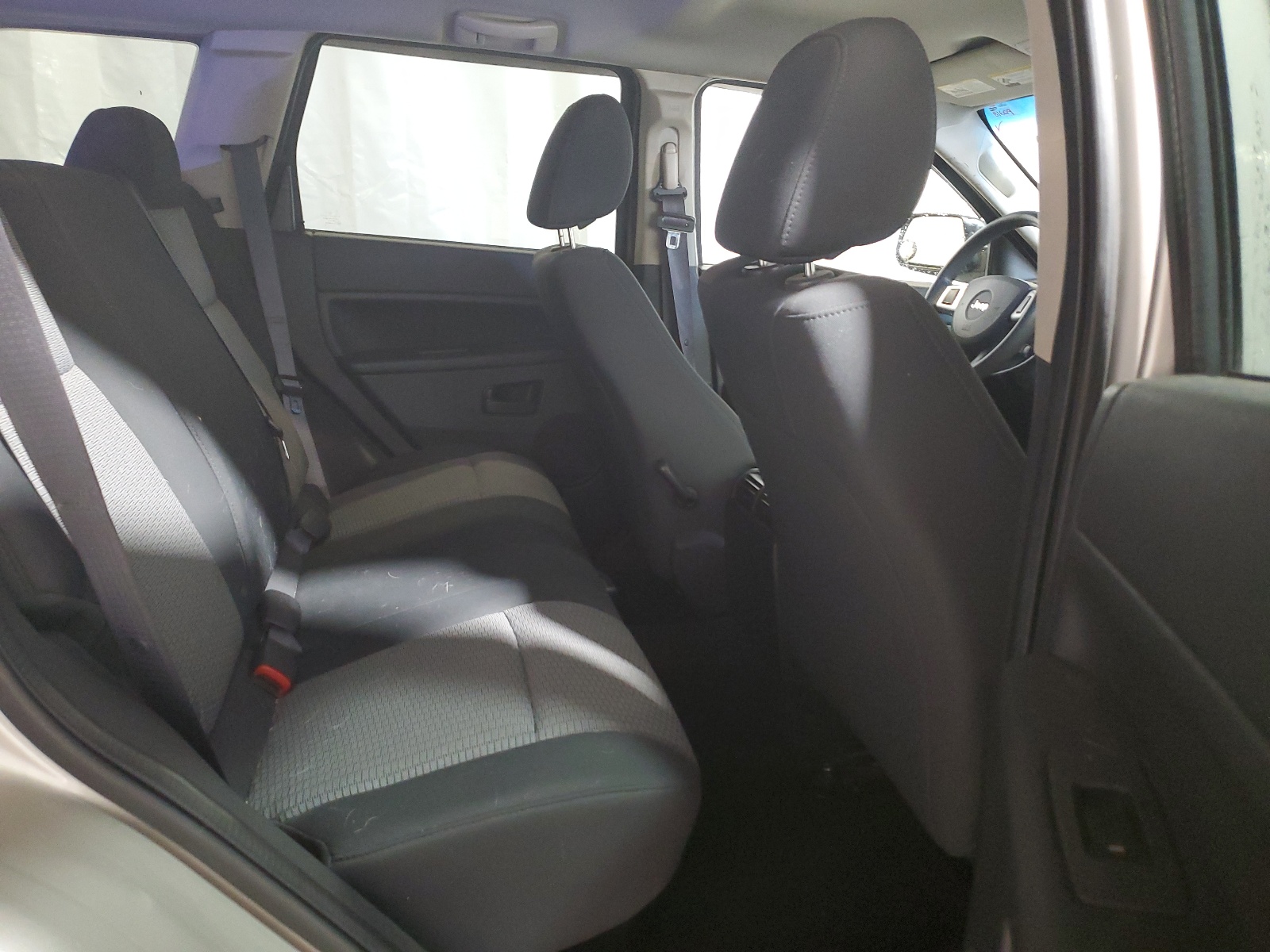 1J8GR48K48C139682 2008 Jeep Grand Cherokee Laredo