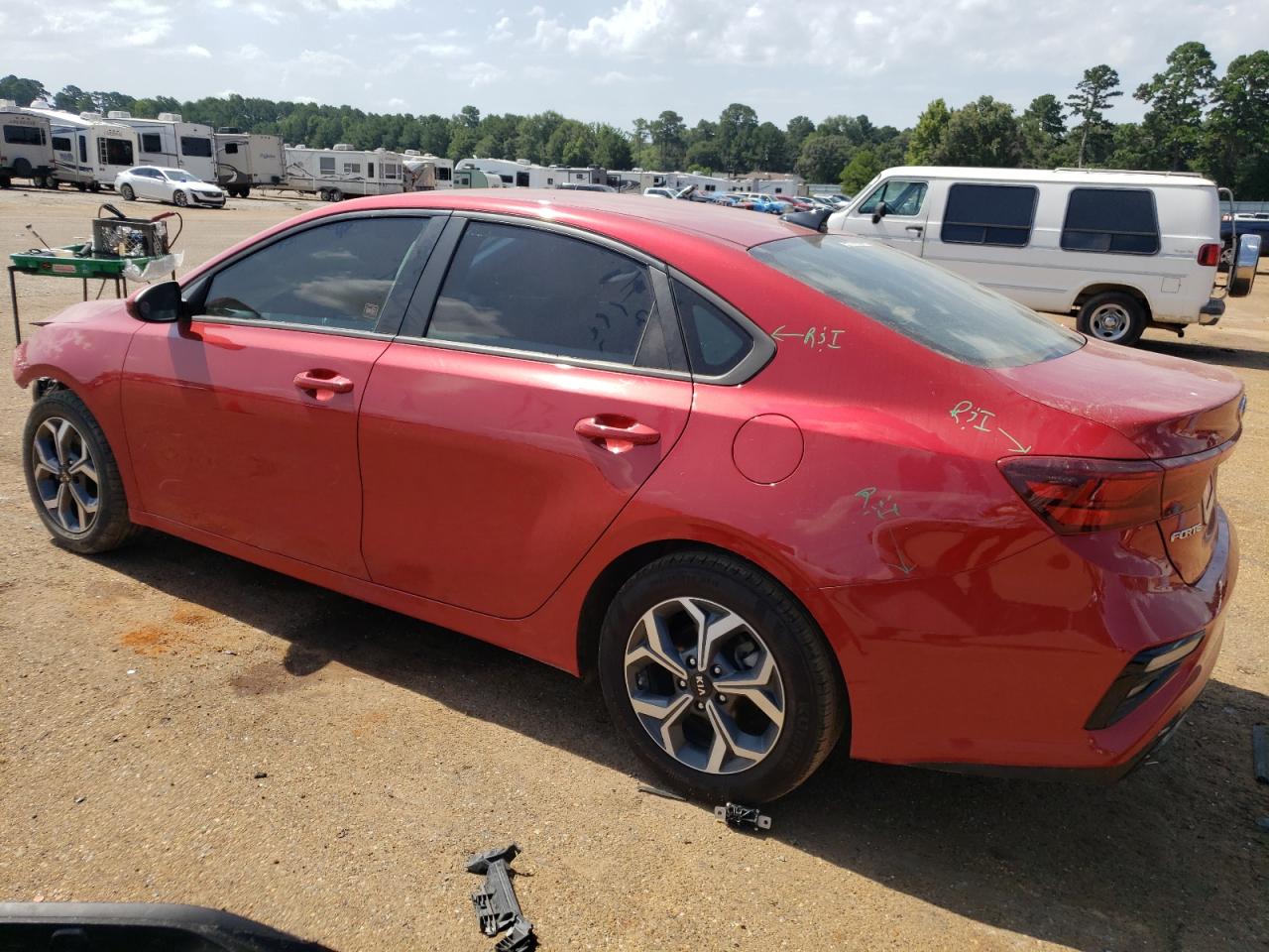 2021 Kia Forte - Image 2