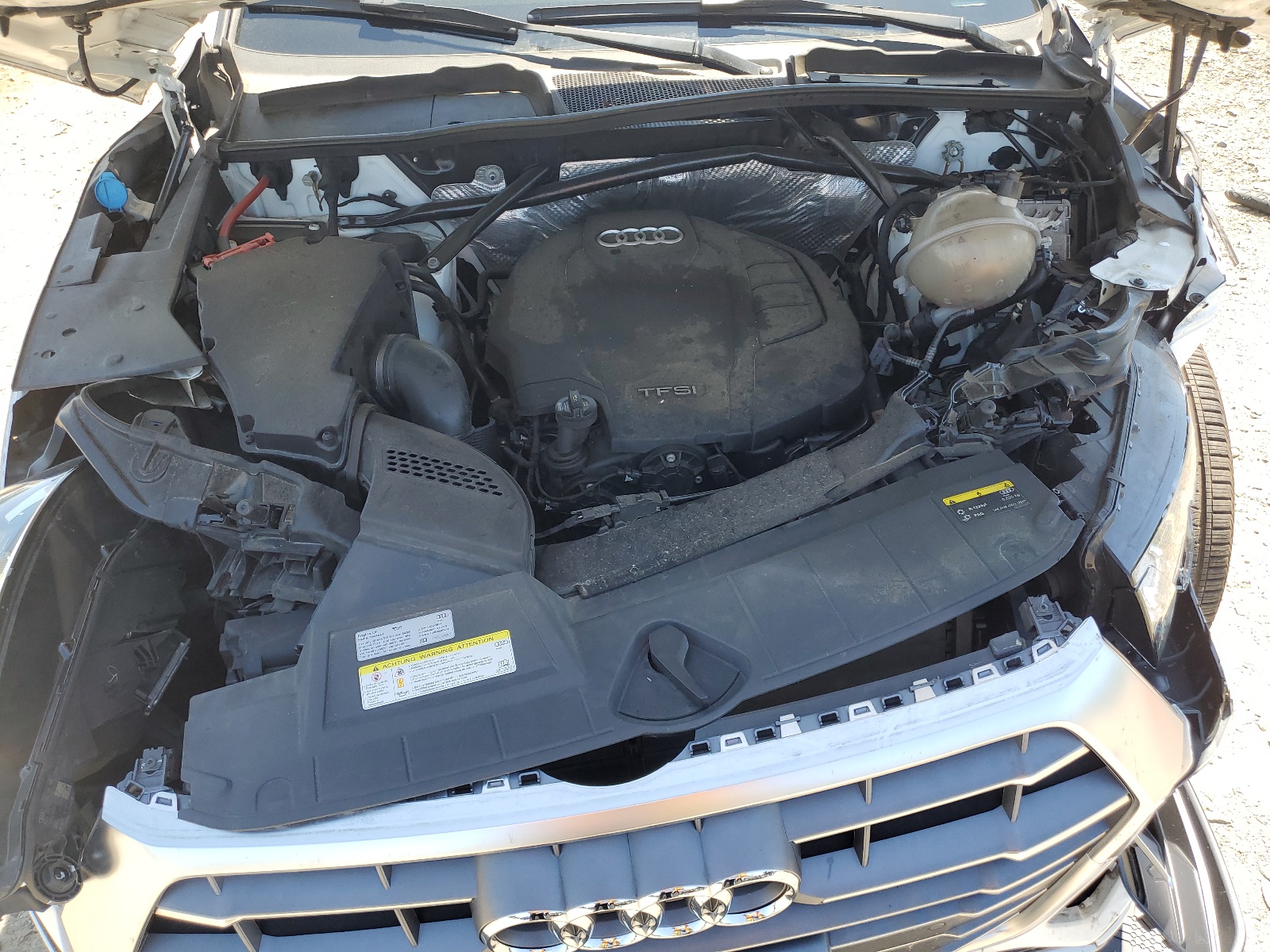 WA1BNAFY7J2124991 2018 Audi Q5 Premium Plus