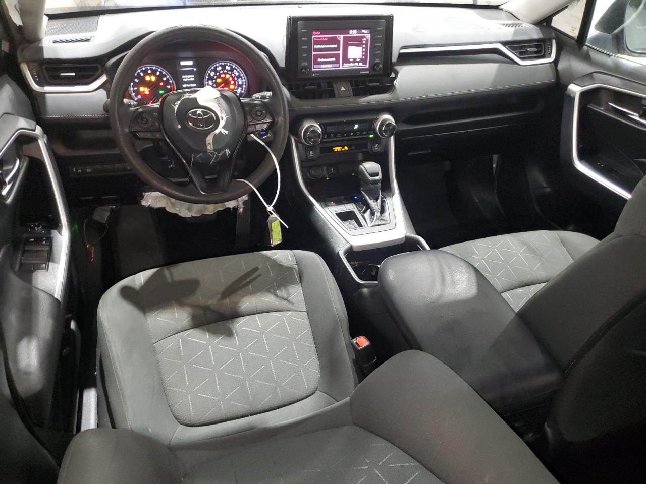 2021 Toyota Rav4 Xle VIN: 2T3W1RFV8MW170574 Lot: 64689494