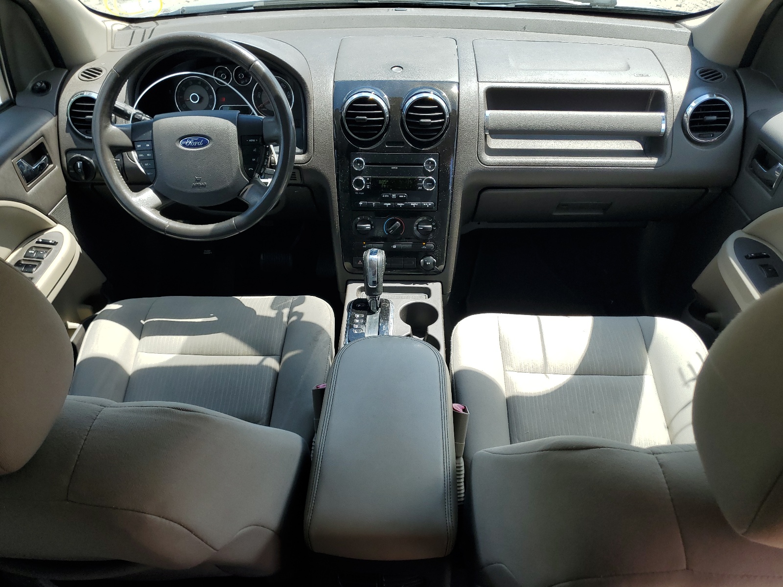 1FMDK02W18GA42592 2008 Ford Taurus X Sel