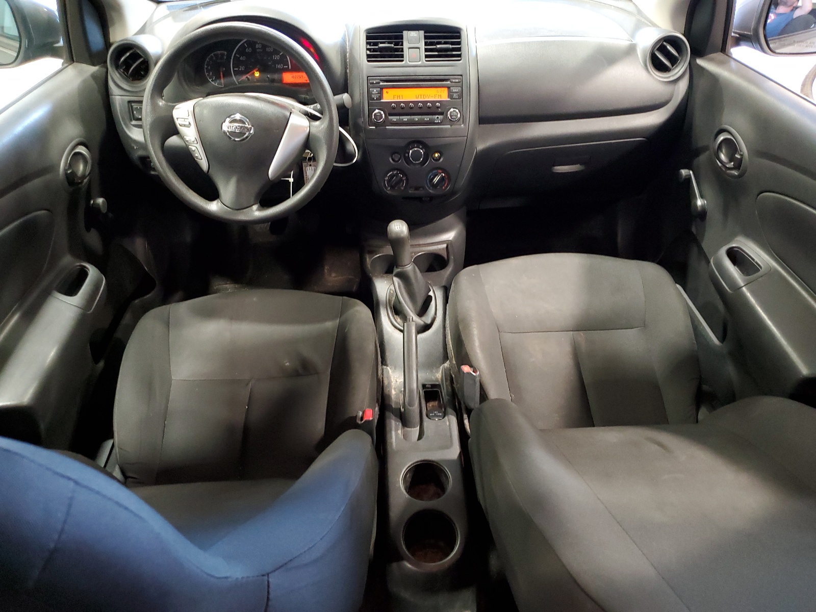 2016 Nissan Versa S vin: 3N1CN7AP0GL902666