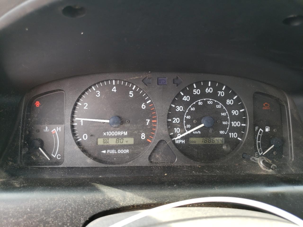 2001 Chevrolet Geo Prizm Base VIN: 1Y1SK52801Z418411 Lot: 64057954