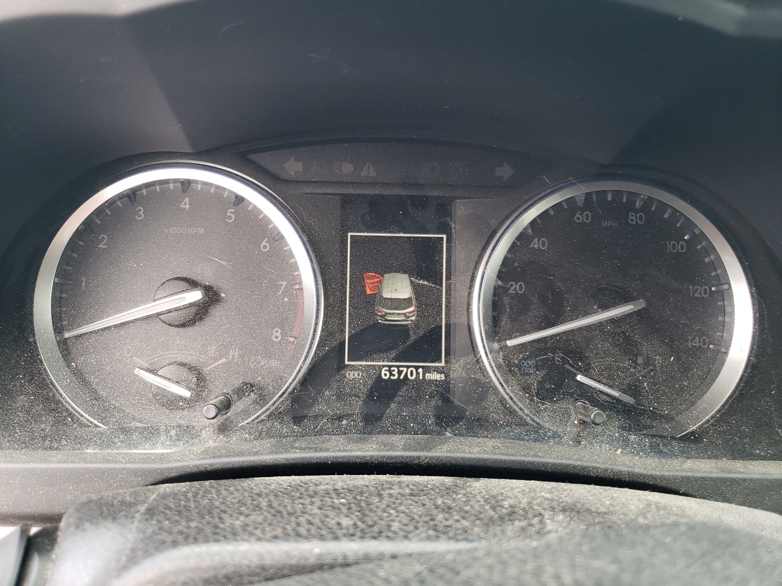 5TDJZRFH1JS837348 2018 Toyota Highlander Se