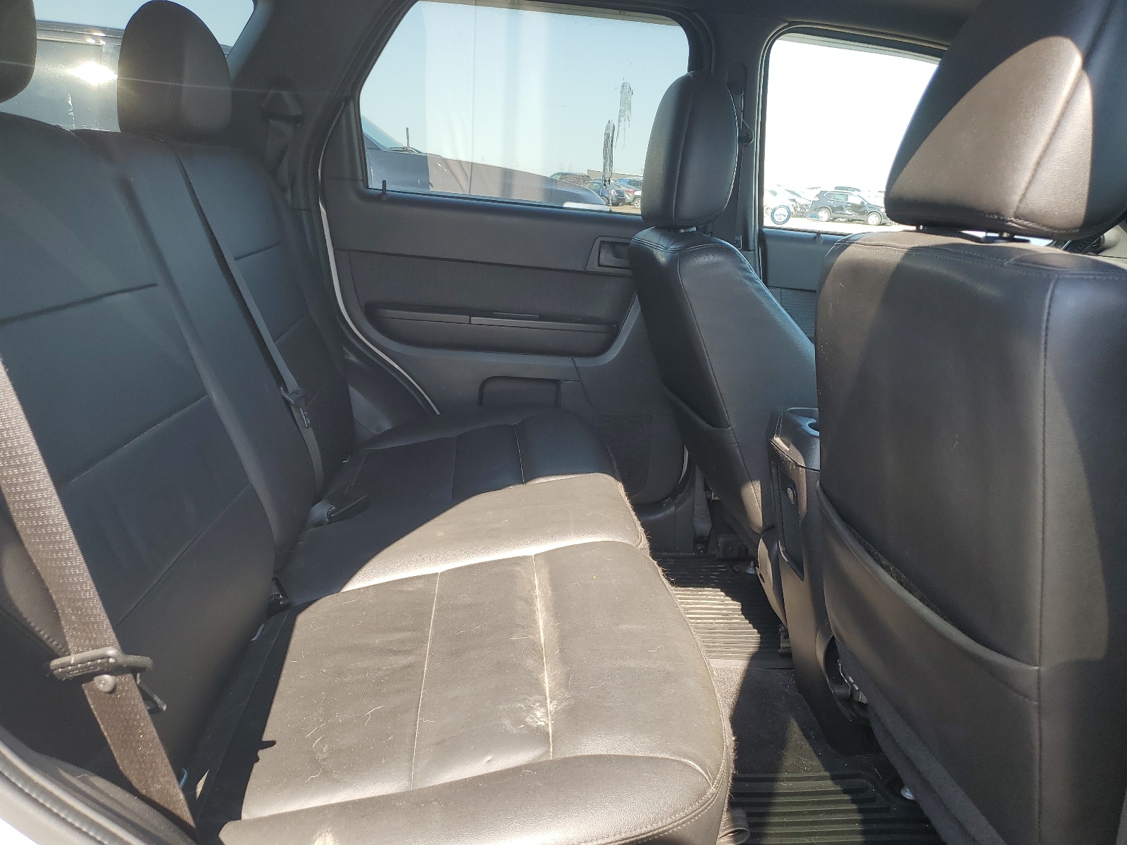 1FMCU9DG8AKB39226 2010 Ford Escape Xlt