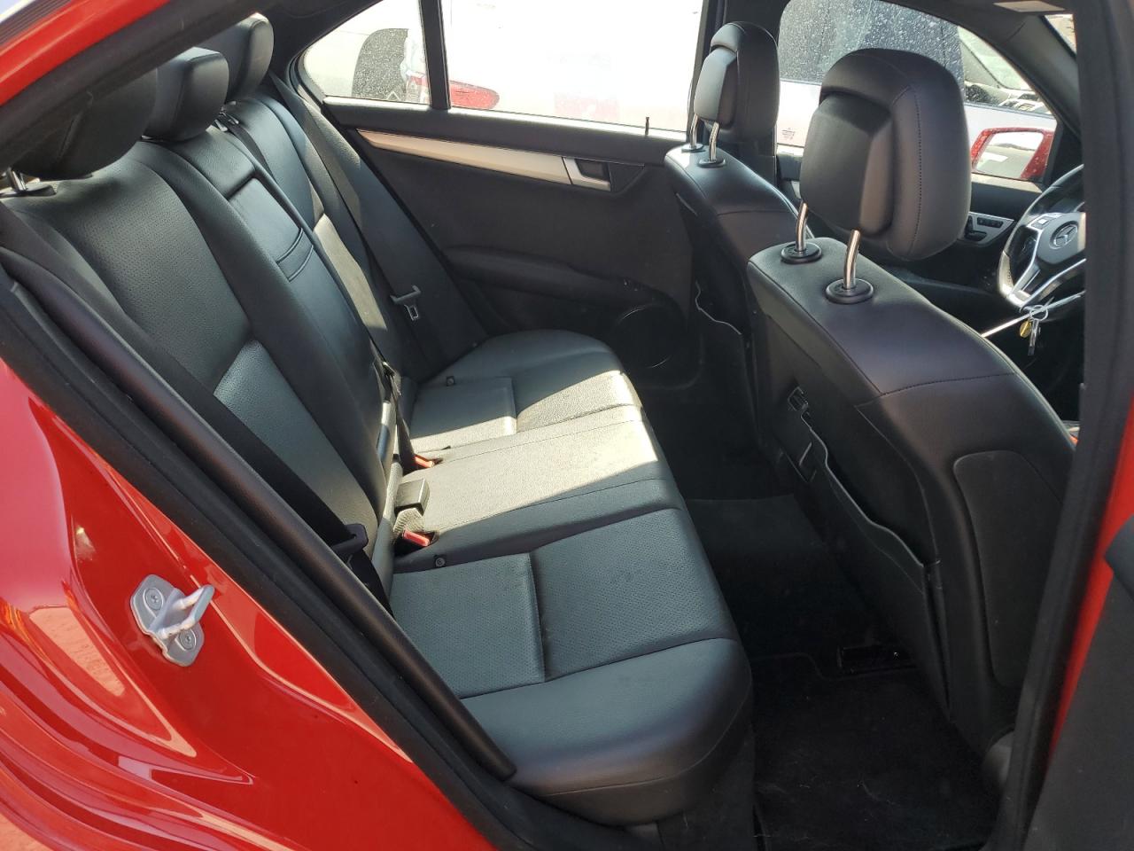 2012 Mercedes-Benz C 250 VIN: WDDGF4HB2CR224063 Lot: 63626134