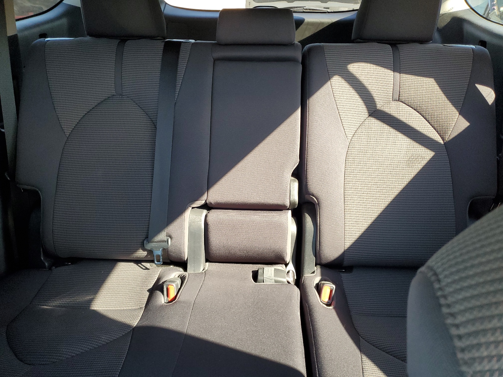 5TDBZRBH1MS160753 2021 Toyota Highlander L