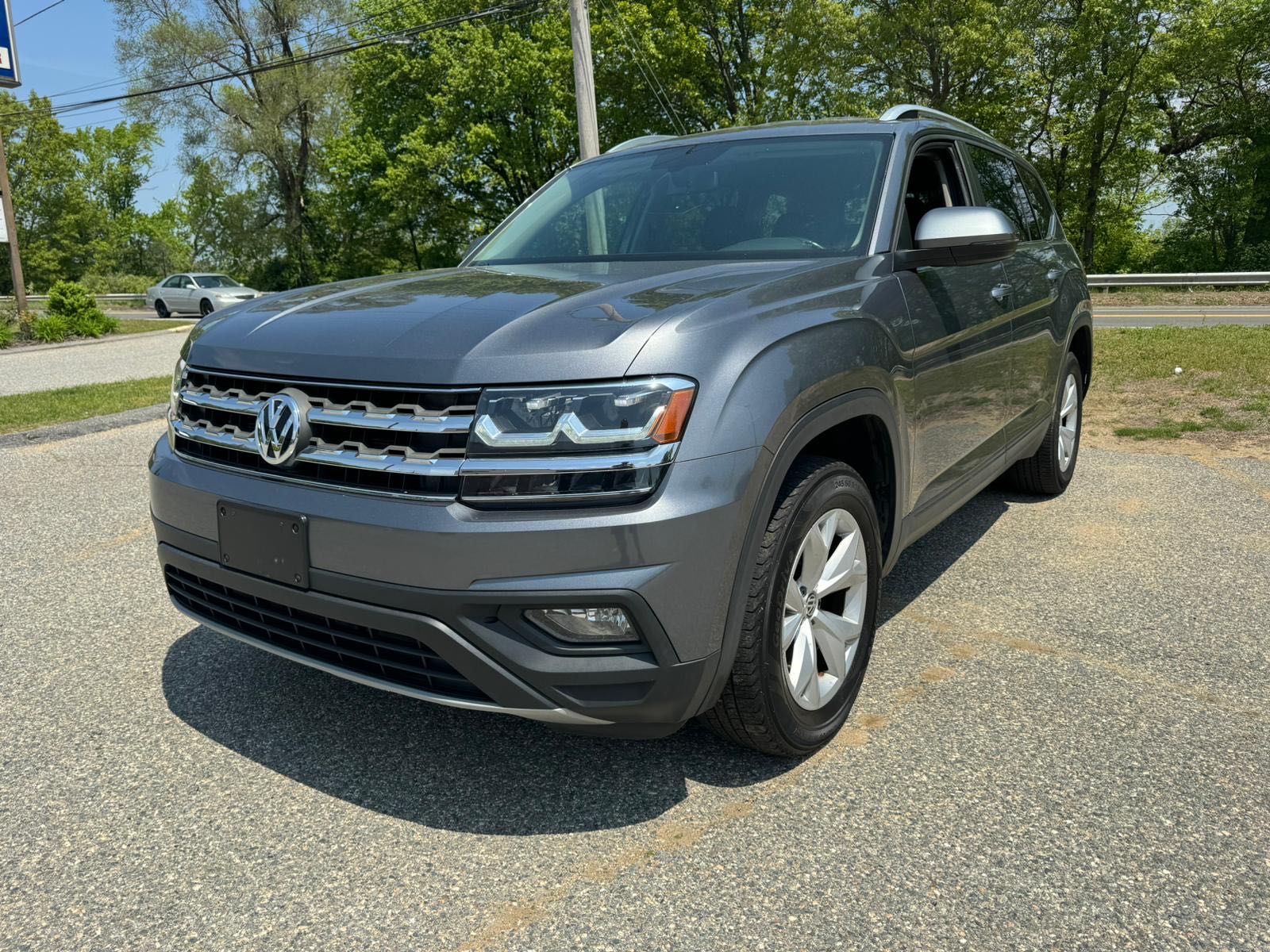 2018 Volkswagen Atlas Se vin: 1V2KR2CA7JC580974