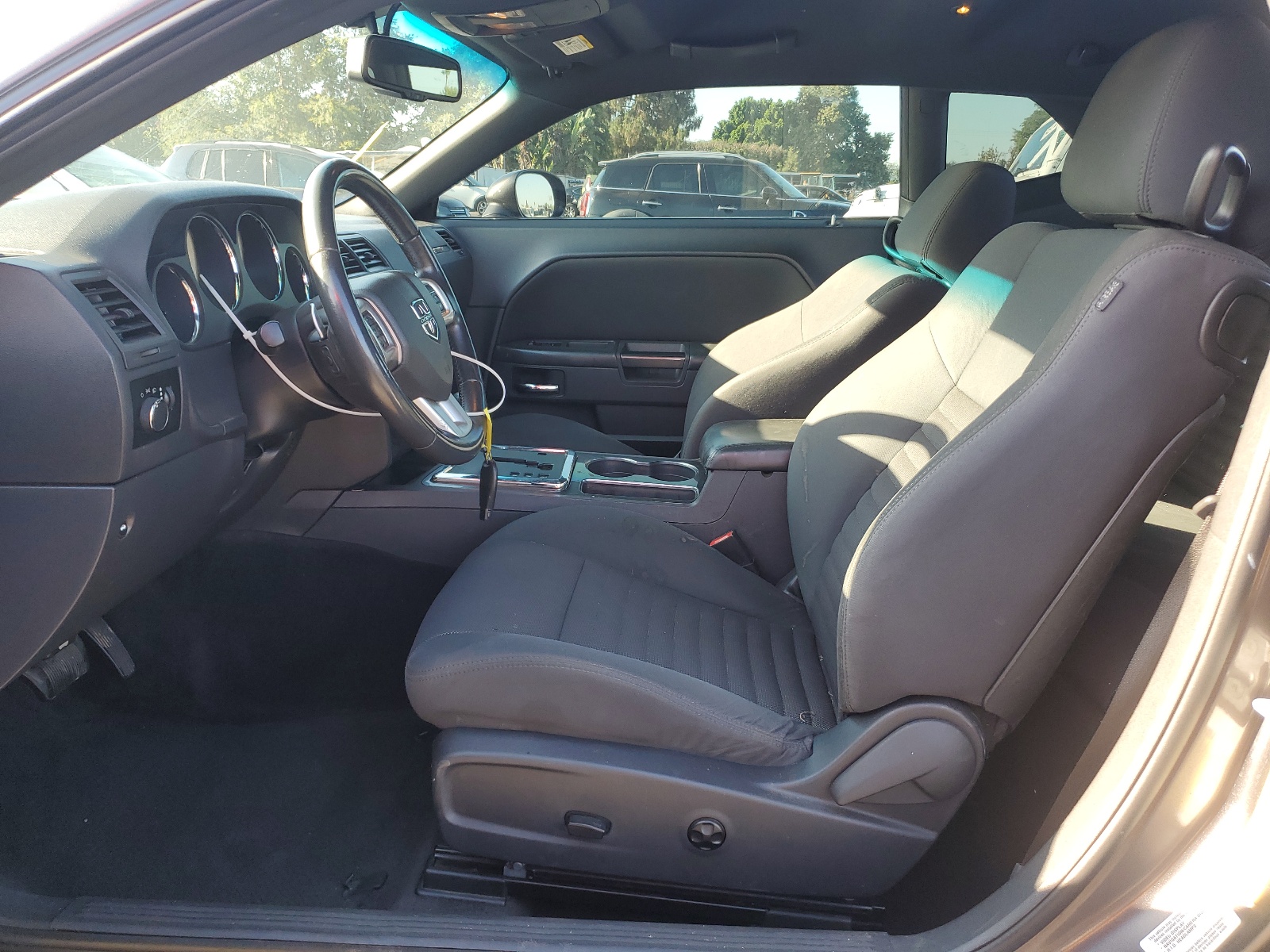 2C3CDYAG3DH649700 2013 Dodge Challenger Sxt